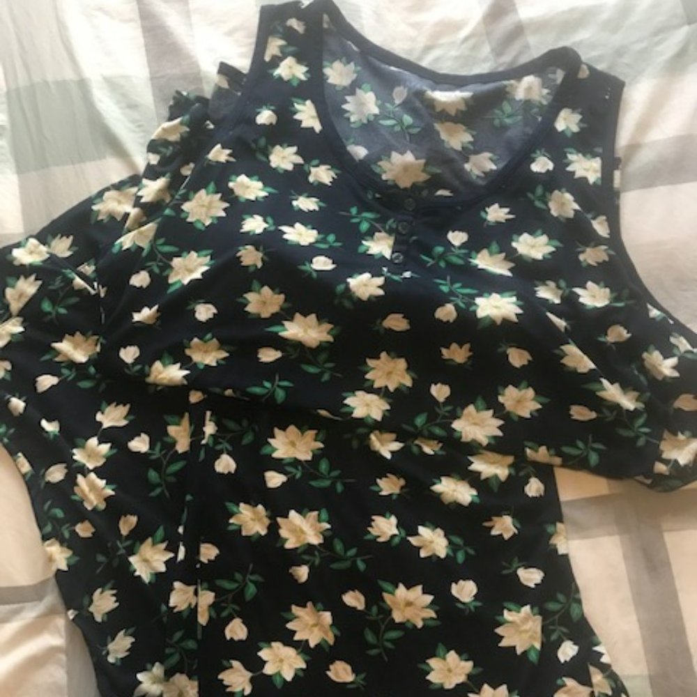 Draper James Hillary Pajamas - Magnolia Print (Navy)